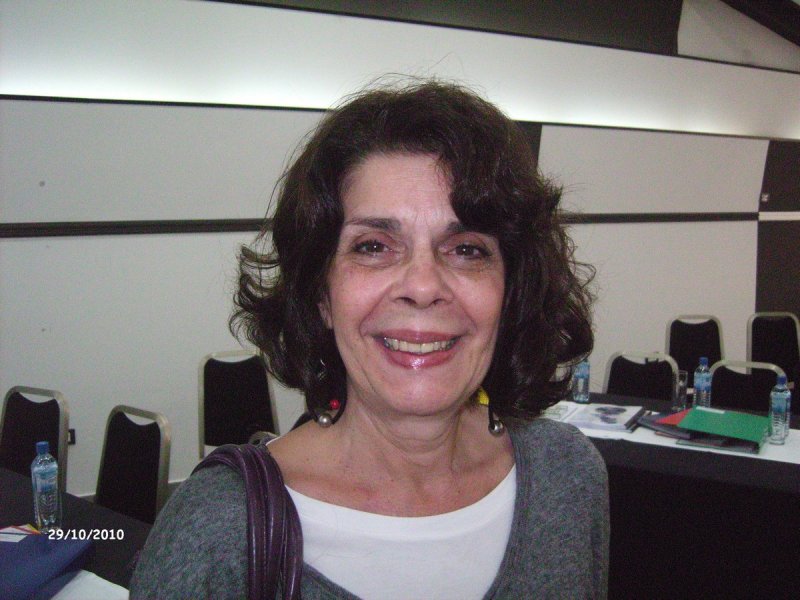 Kiki Demertzi, Grčka